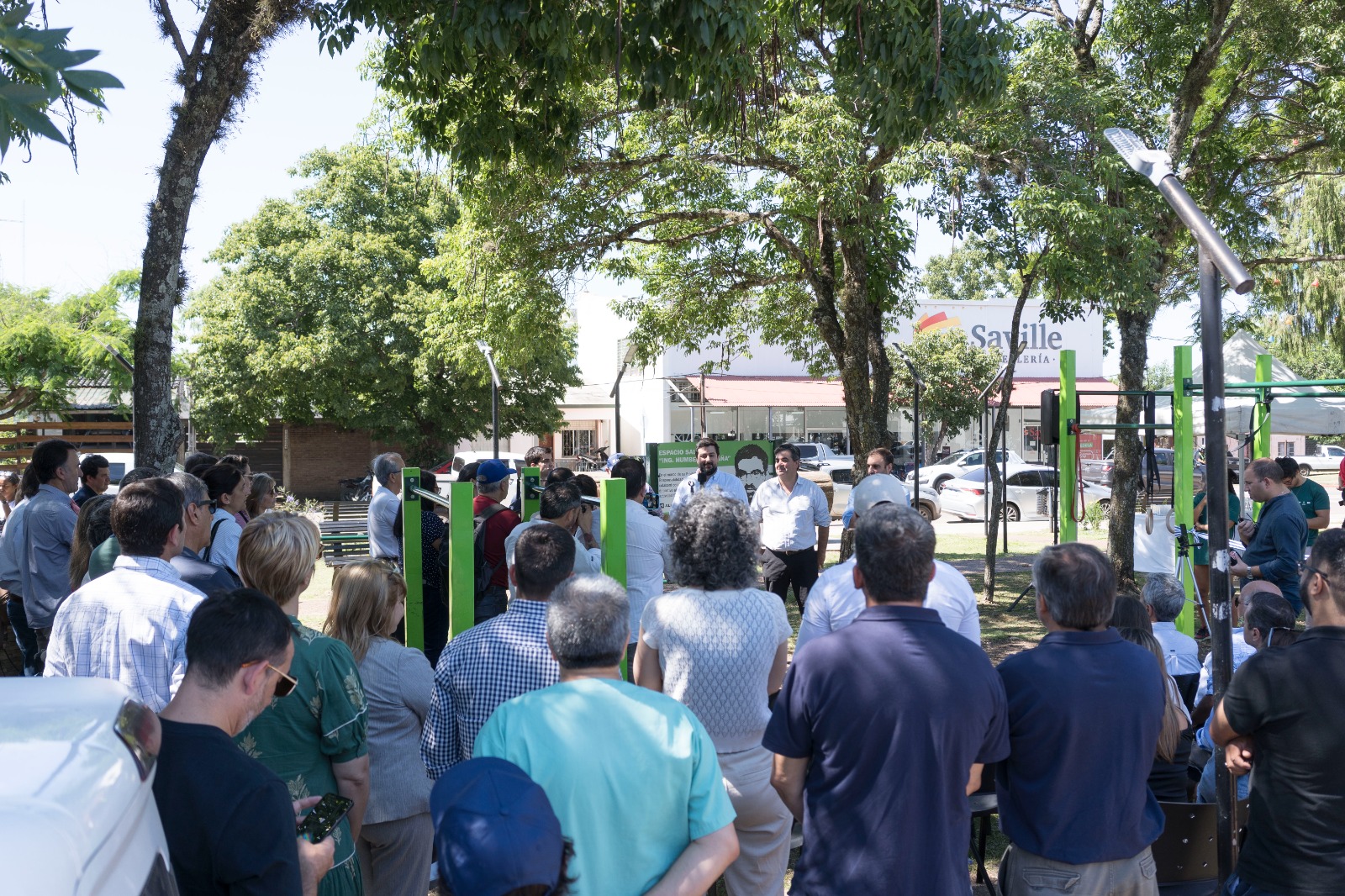 ALUR